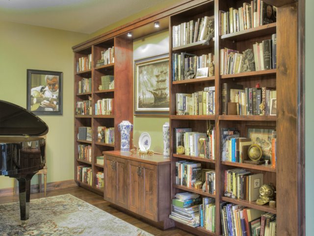Merrifield Built in Bookshelf